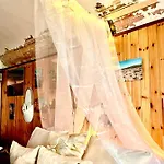 Dormi Nella Privata Con Letto Ad Acqua, Sauna, Doccia Emozionale E Kneipp Appartamento *