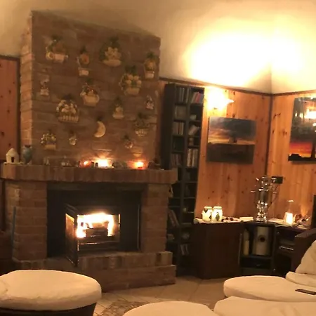 Apartment Dormi Nella Privata Con Letto Ad Acqua, Sauna, Doccia Emozionale E Kneipp Alessandria
