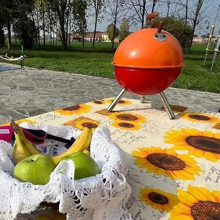 Dormi Nella Privata Con Letto Ad Acqua, Sauna, Doccia Emozionale E Kneipp