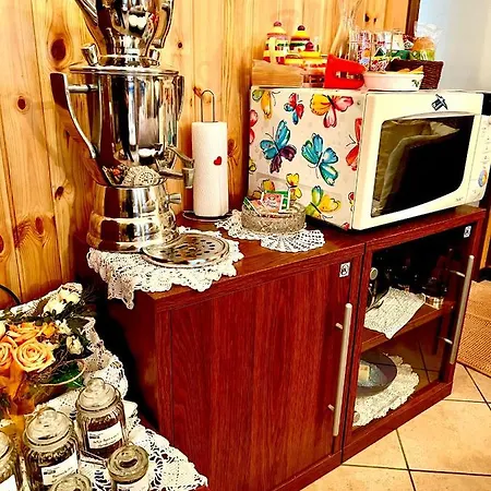 Dormi Nella Privata Con Letto Ad Acqua, Sauna, Doccia Emozionale E Kneipp *