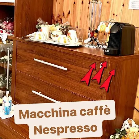 Dormi Nella Privata Con Letto Ad Acqua, Sauna, Doccia Emozionale E Kneipp