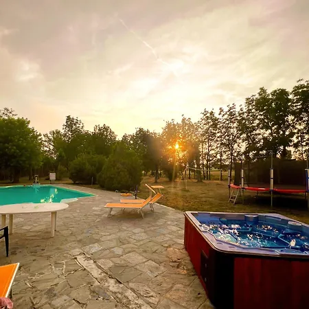 Dormi Nella Privata Con Letto Ad Acqua, Sauna, Doccia Emozionale E Kneipp Apartmán *