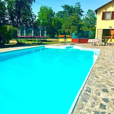 Dormi Nella Privata Con Letto Ad Acqua, Sauna, Doccia Emozionale E Kneipp Apartment