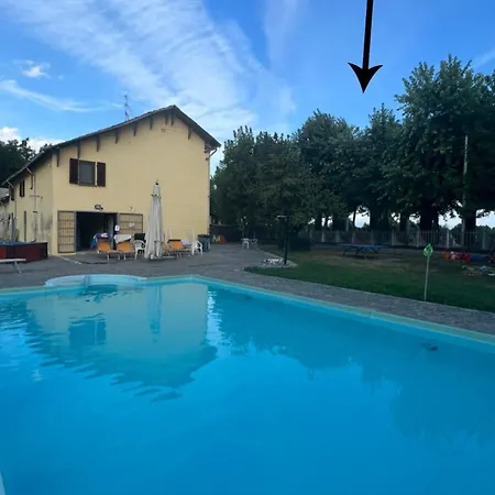 Dormi Nella Privata Con Letto Ad Acqua, Sauna, Doccia Emozionale E Kneipp Appartement