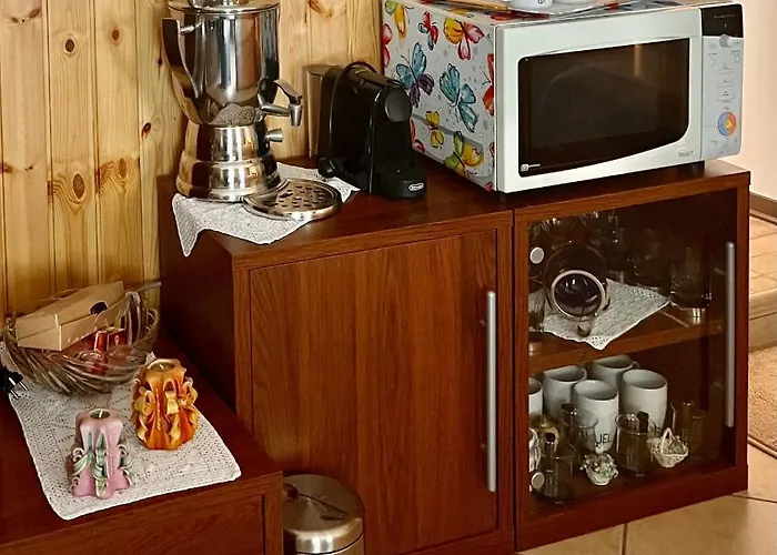 Dormi Nella Privata Con Letto Ad Acqua, Sauna, Doccia Emozionale E Kneipp *