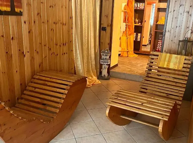Daire Dormi Nella Privata Con Letto Ad Acqua, Sauna, Doccia Emozionale E Kneipp *