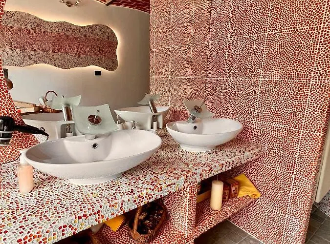 Daire Dormi Nella Privata Con Letto Ad Acqua, Sauna, Doccia Emozionale E Kneipp İskenderiye