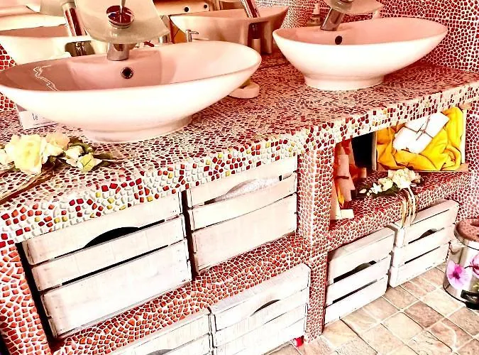 Daire Dormi Nella Privata Con Letto Ad Acqua, Sauna, Doccia Emozionale E Kneipp İskenderiye